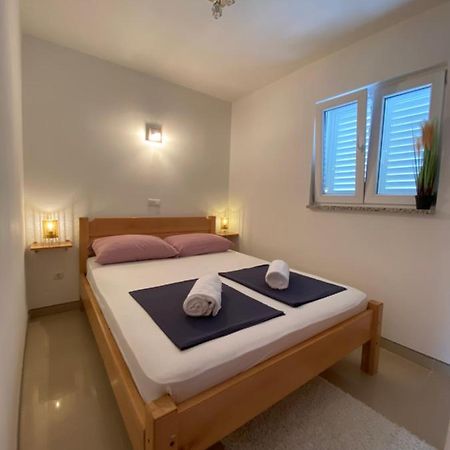 Magdalena Lägenhet Trogir Exteriör bild