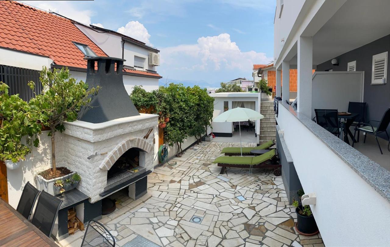 Magdalena Lägenhet Trogir Exteriör bild