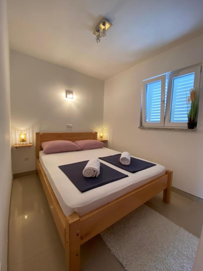 Magdalena Lägenhet Trogir Exteriör bild