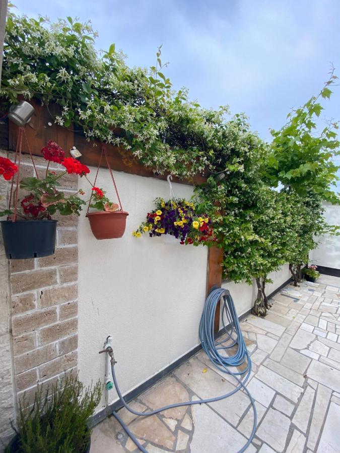 Magdalena Lägenhet Trogir Exteriör bild