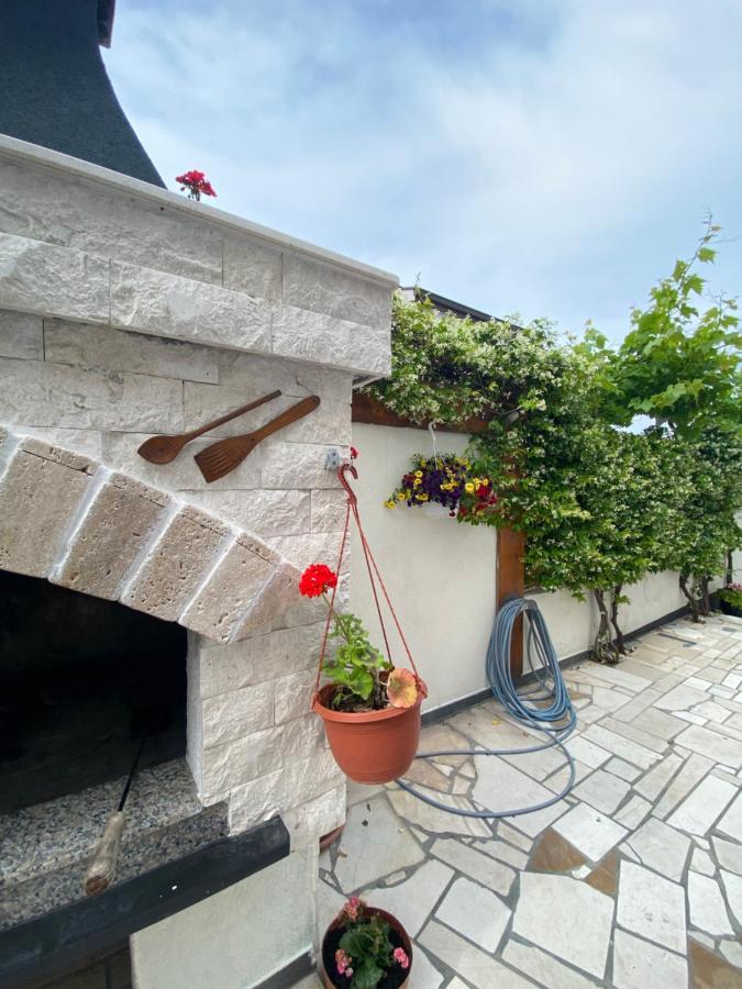 Magdalena Lägenhet Trogir Exteriör bild
